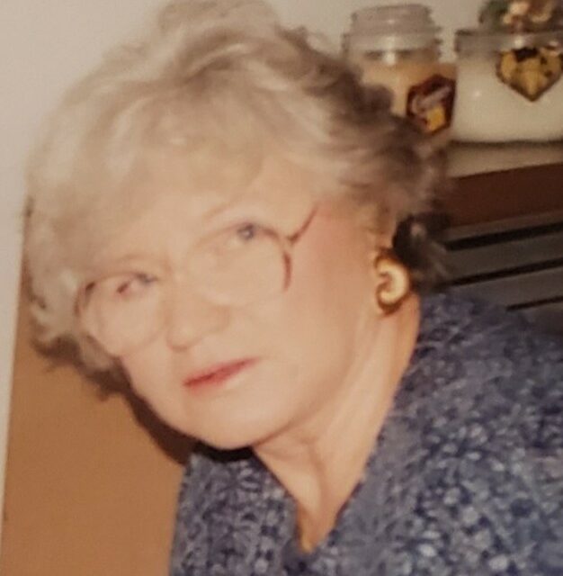 Charlotte Pyron, 79, Lone Oak,  November 3, 1940 – November 25, 2019